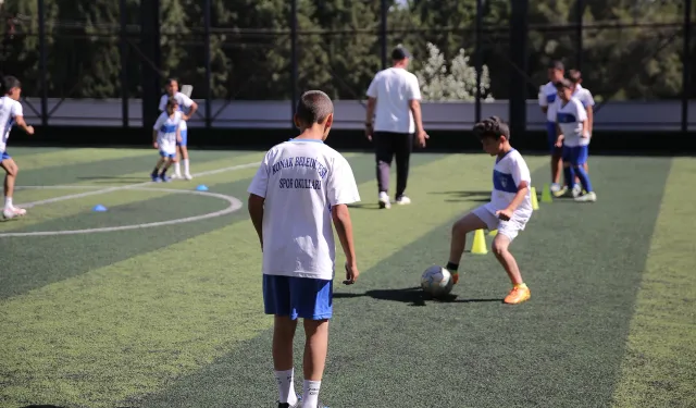 Konak'ta spor kurslarına yoğun ilgi: Her yaşa hitap ediyor