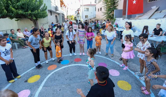 Karşıyaka'da Sokak Senin coşkusu: Her hafta farklı bir mahallede