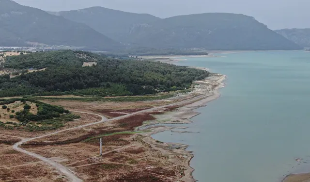 Son yılların en düşük seviyesi: İzmir barajlarında tehlike çanları!