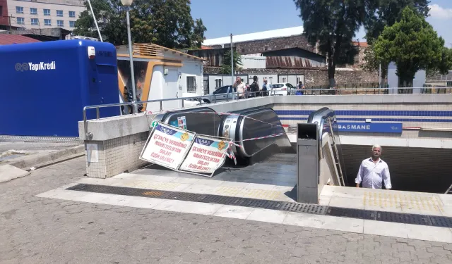 Yine İzmir Metro, yine problem: Yürüyen merdivenler yürümüyor!