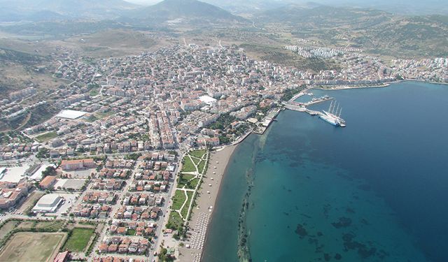 İzmir'in tatil cennetinde hedef 50 bin nüfus: İkametgah çağrısı yapıldı