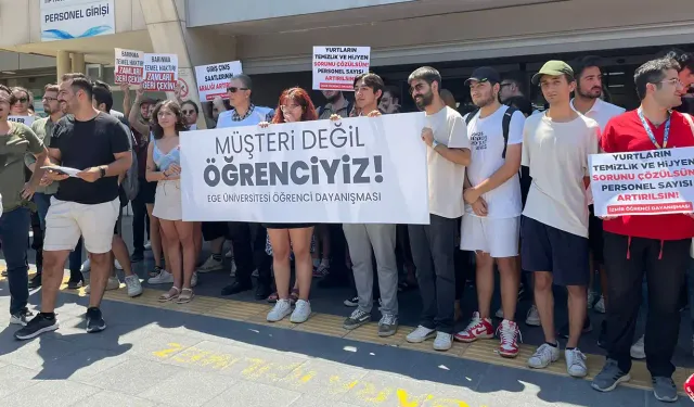 Ege Üniversitesi Öğrenci Köyü’ne yapılan zamma tepki: Müşteri değil öğrenciyiz
