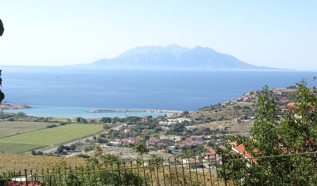 Gökçeada'nın en güzel manzaralı köyü: Adanın balkonu Bademli