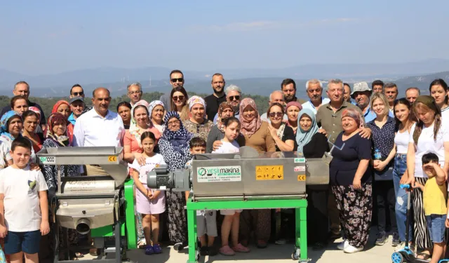 İzmirli köylülere makine desteği: Siz yapacaksınız biz satacağız