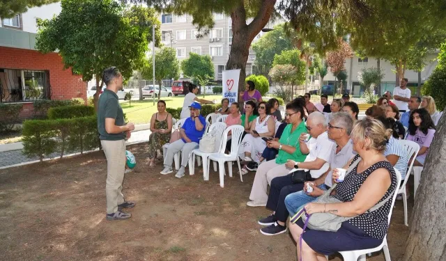 İzmir'in parklarında spor ve sağlık günleri: İlkyardım eğitimi verildi