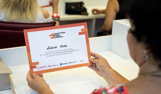 Balçova'da hedef istihdam: Güçlü kadınlar sertifikalarını aldı