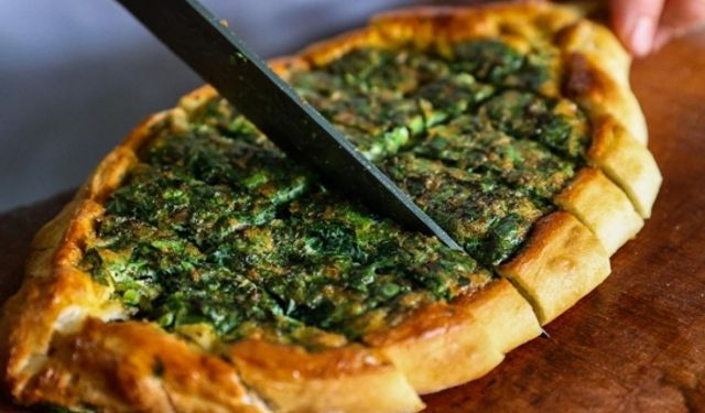 Pazar keyfinin en lezzetli hali: İzmir usulü töngül pidesi