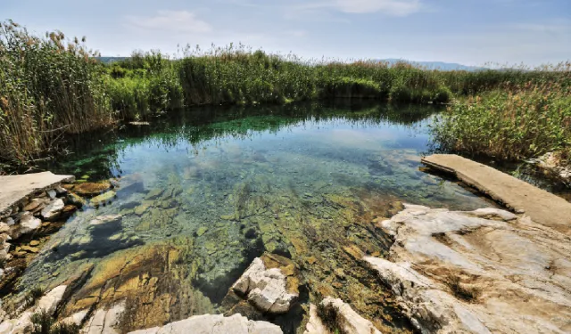 İzmir'in cennet gölü: Suyu cilde iyi geliyor