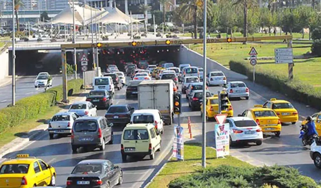 Konak altgeçidinde çalışma başlatıldı: Balçova – Konak istikameti trafiğe kapalı