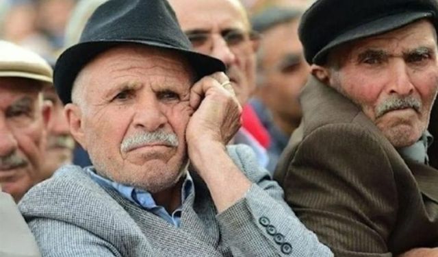 Türkiye Emekliler Derneği’nden tepki: Aylıklara paralel artan promosyon sistemi uygulanmalı