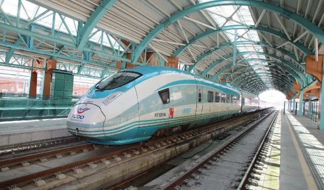 TCDD açıkladı: Yüksek Hızlı Tren bilet fiyatlarına büyük zam