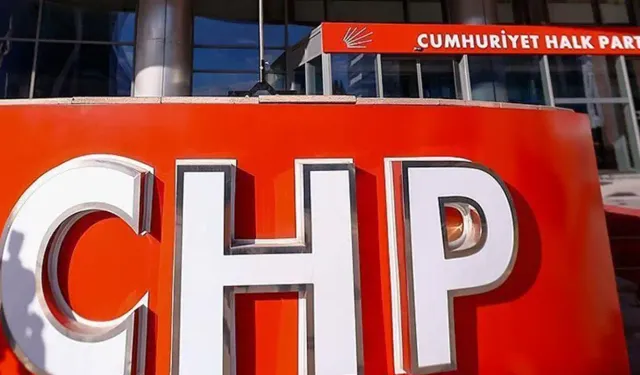 CHP olağanüstü kurultay kararı aldı: Gündem tüzük ve program değişikliği