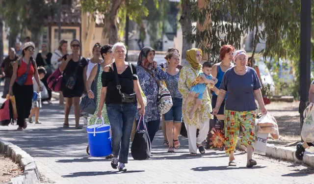 Denize hiç gitmemiş kadınlar var: İzmir Büyükşehir hayatlara dokunuyor