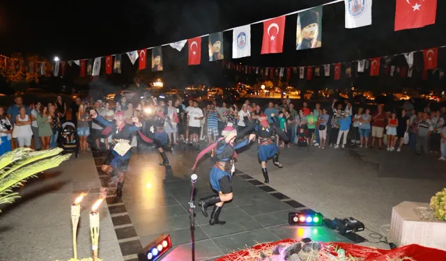 Efes Selçuk'ta Zafere Uyanan Gece