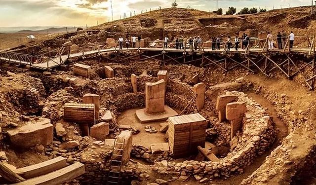 Göbeklitepe'deki 12 bin yıllık oymalarda tarihi yeniden yazdıracak bir sır daha ortaya çıkarıldı