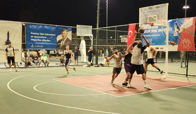 İzmir'de sokak basketbolu heyecanı: Şampiyon belli oluyor