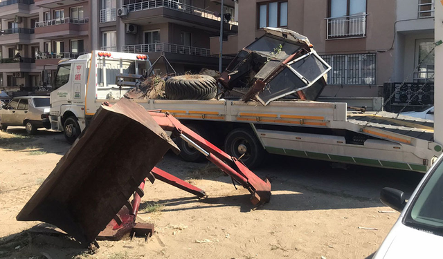 Ödemiş'te temizlik: Hurda araç, iş makinası ve tarım aletleri toplanıyor