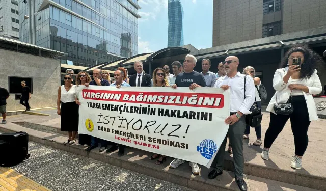 İzmir'de yargı emekçileri tepkili: Sorunlarımıza çözüm istiyoruz