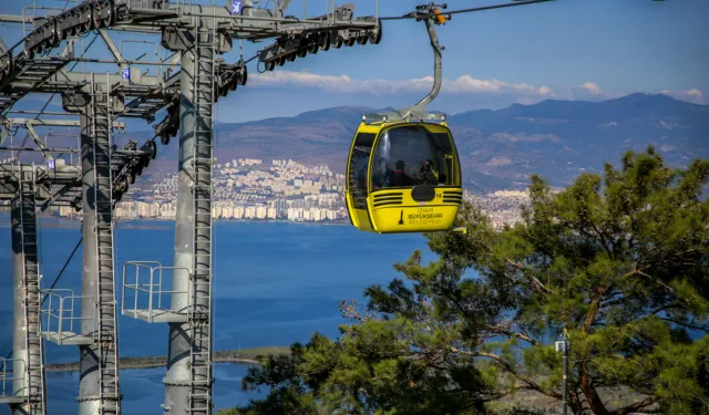 İzmir'in doğal güzelliklerle dolu ilçesi: Balçova'nın logosu ne anlama geliyor?