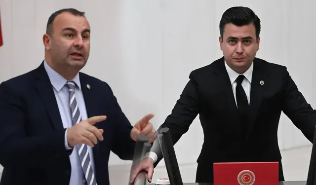 Ednan Arslan'dan Osman Gökçek'e: Sen İzmir’i köteksiz köy mü sandın da değneksiz geziyorsun?