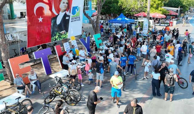 Muğla'da arabasız gün: Sağlıklı yaşam için pedal çevirdiler