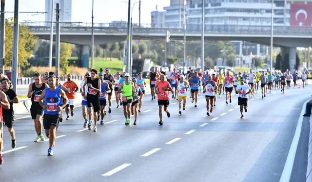 İzmir ulaşımına maraton ayarı: Bu yollar trafiğe kapatılacak