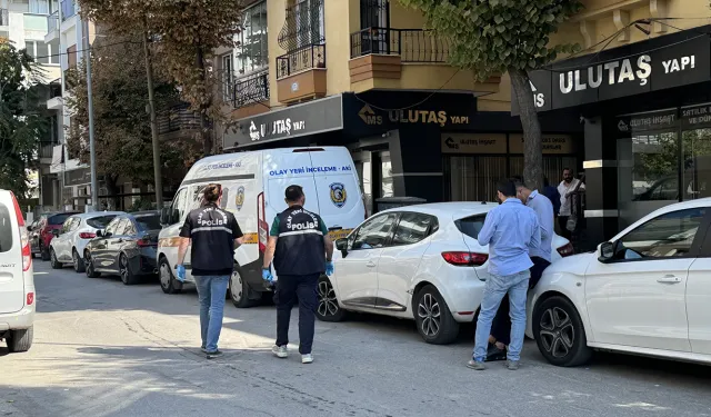 İzmir Buca'da bıçaklı kavga: 1 kişi öldü