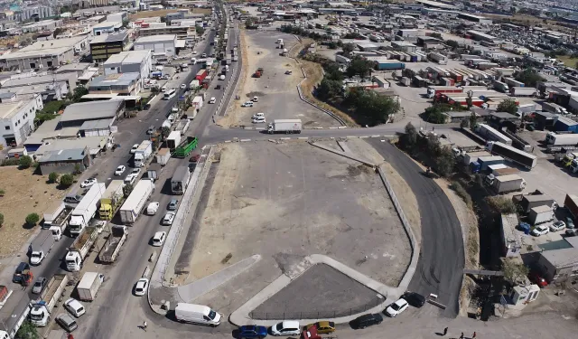 Bornova'da trafik sorunu ortadan kalkacak: İki kritik proje gün sayıyor