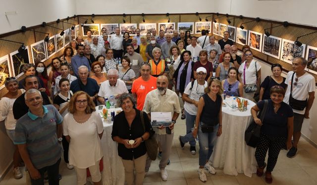 Orman yangınlarına dikkat çeken fotoğraf sergisi: Urla'ya Ateş Düştü