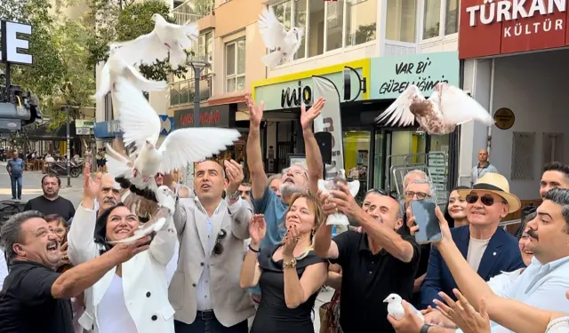 Konak'ta Dünya Barış Günü etkinliği: Amasız, fakatsız, inadına barış!