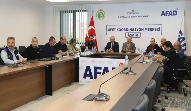 İzmir'de AFAD toplantısı yapıldı