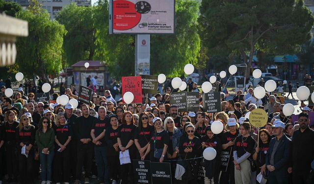 Kadın cinayetlerine Bornova'dan ses yükselttiler