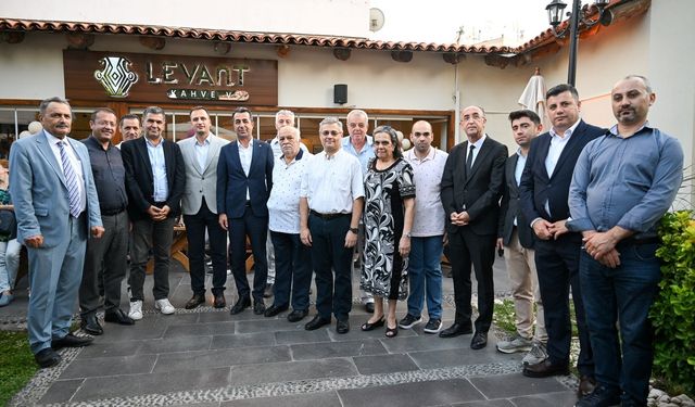 Bornova'da hizmete başladı: Levanten Kafe, kültürü vatandaşla buluşturacak