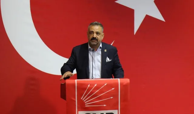 Aslanoğlu’ndan 29 Ekim çağrısı: İzmir’i bayraklarla donatalım, meydanları dolduralım