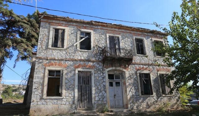 Başkan Sengel’den Atatürk Evi çağrısı: Kaderine terk edilmesin