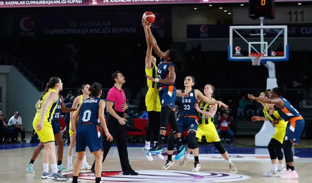 Türk basketbol milli takımlarının maçlarını 4 sene boyunca TRT yayınlayacak