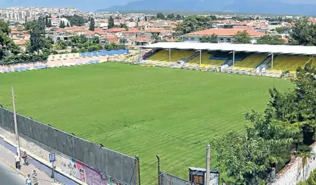 İzmir'in asırlık futbol mabedi: Buca Stadyumu nerededir, nasıl gidilir?