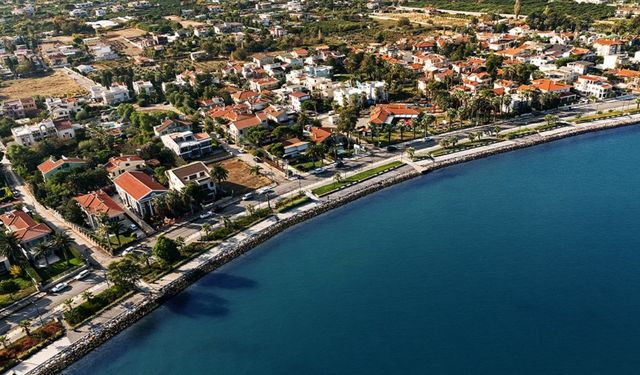 İzmir'in deniz kokulu ilçesi: Güzelbahçe'nin tarihçesi nedir?