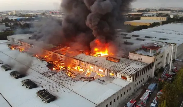 Tekirdağ'da tekstil fabrikası yangını 9 saatte kontrol altına alındı