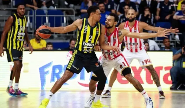 Fenerbahçe, sezona galibiyetle başladı: 82-71