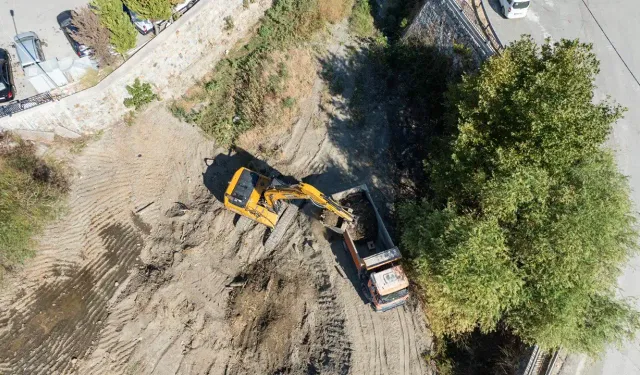 İzmir kışa hazırlanıyor: Dere yatakları temizlendi