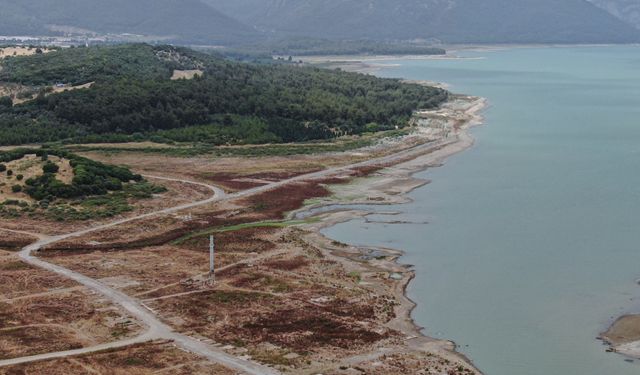 İzmir'de tehlike adım adım yaklaşıyor: Su kesintileri başlayabilir