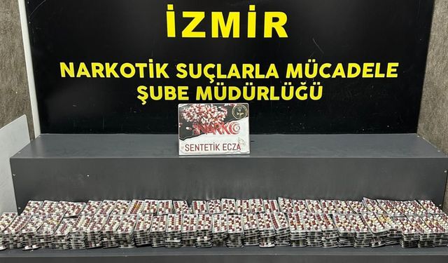 İzmir'de uyuşturucu operasyonu: 2 şüpheli tutuklandı