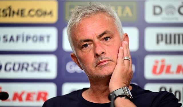 Fenerbahçe'de işler iyi gitmiyor: Mourinho yönetiminde 8 puan fark