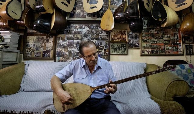 İzmir'de Tarihe Saygı Ödülleri sahiplerini buldu