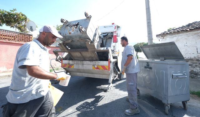 Tire'de geri dönüşüm seferberliği: Eski çöp konteynerleri yenileniyor