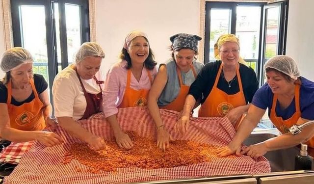 Urla’da doğal gıdaya sahip çıkılıyor: Geleneksel tarifler gelecek nesillere aktarılacak