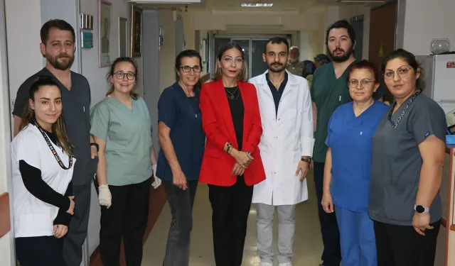 Yanlış teşhis yüzünden rahmi alınacaktı: İzmir'de geçirdiği ameliyatla sağlığına kavuştu