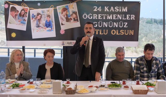 Dikili'de öğretmenler günü: Başkan Kırgöz eğitimcilerle buluştu