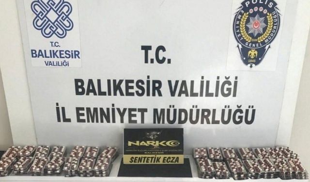 Balıkesir’de dev uyuşturucu operasyonu: Binlerce adet sentetik ecza hapı ele geçirildi